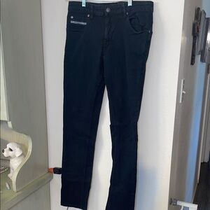 Ecko Unlimited Men's Black Skinny Jeans with Subtle Pocket Trim